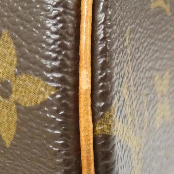 LOUIS VUITTON Gold Monogram Pouch - Picture 5 of 10